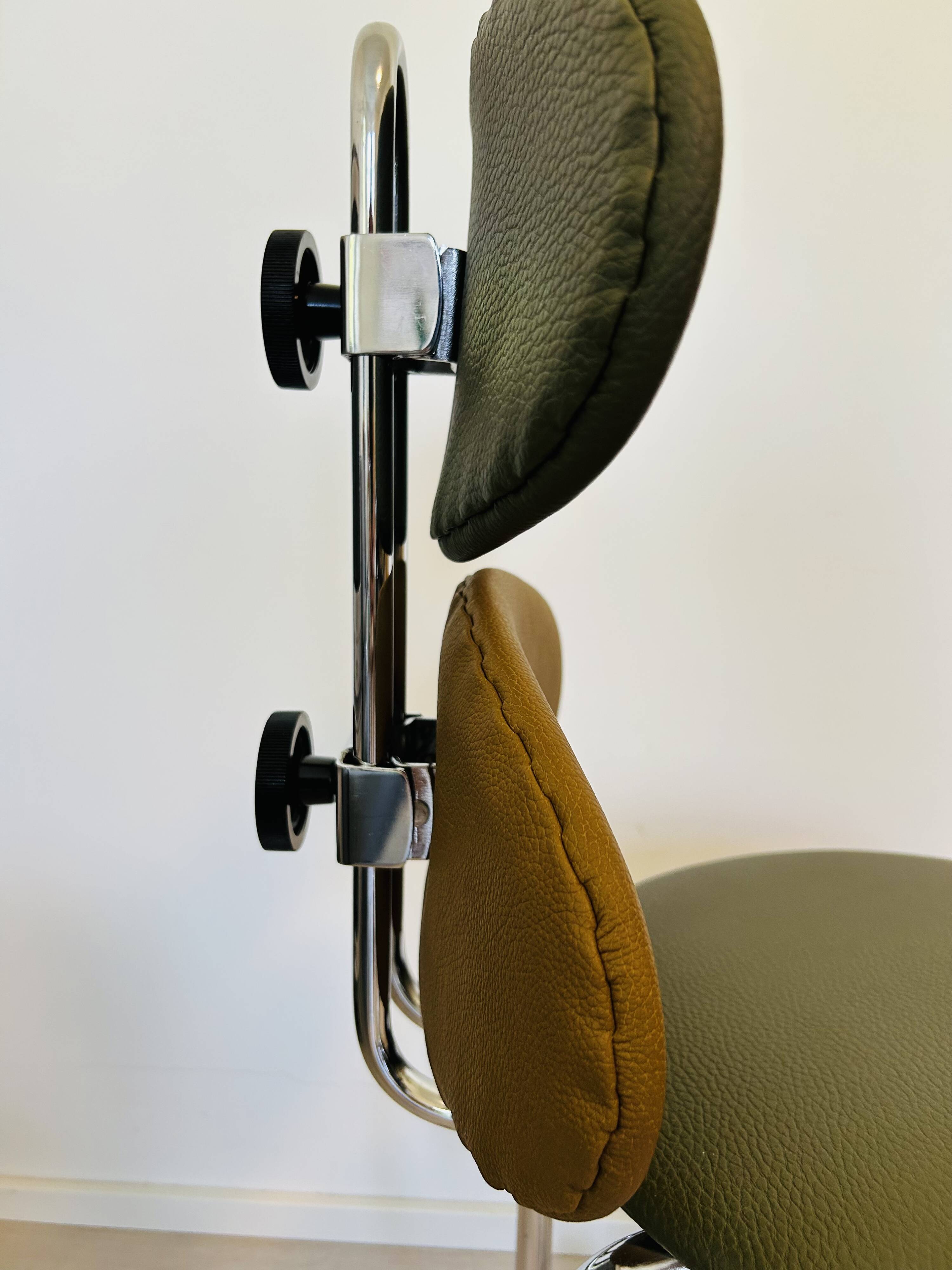 Vintage Desk Chair by Kovona model Marshmallow, 1970’s