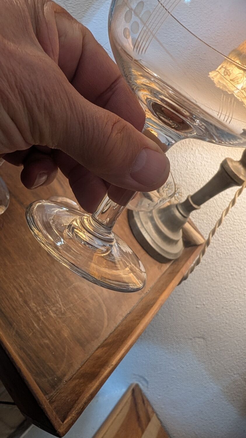 Coupes en verre ciselé années 50