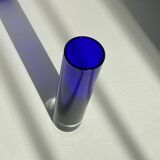 Vase bleu vintage