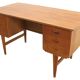 Deens bureau 'Haurvig' - teak mid century
