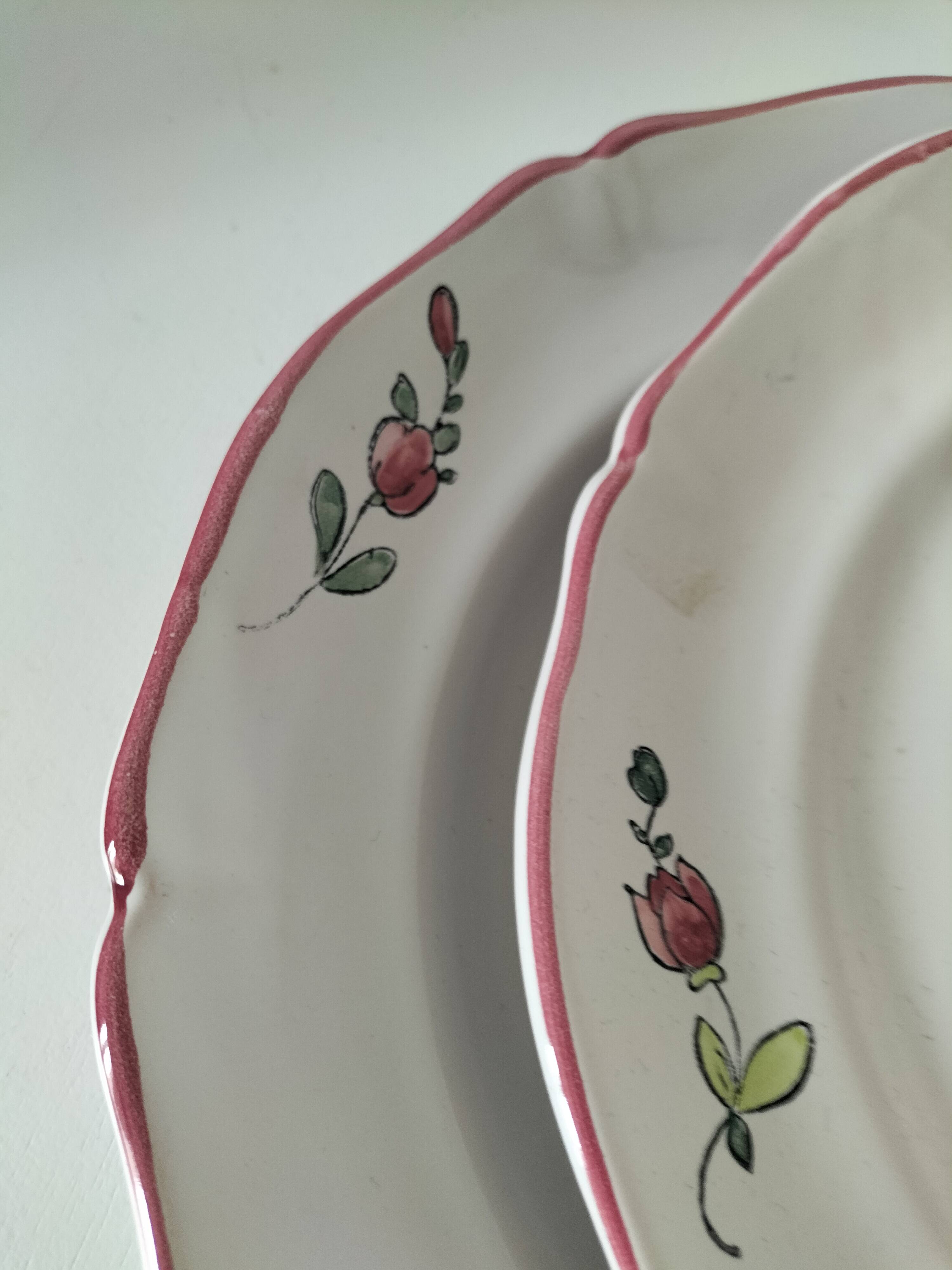 Pair of hand-painted antique plates – antique rose motif
