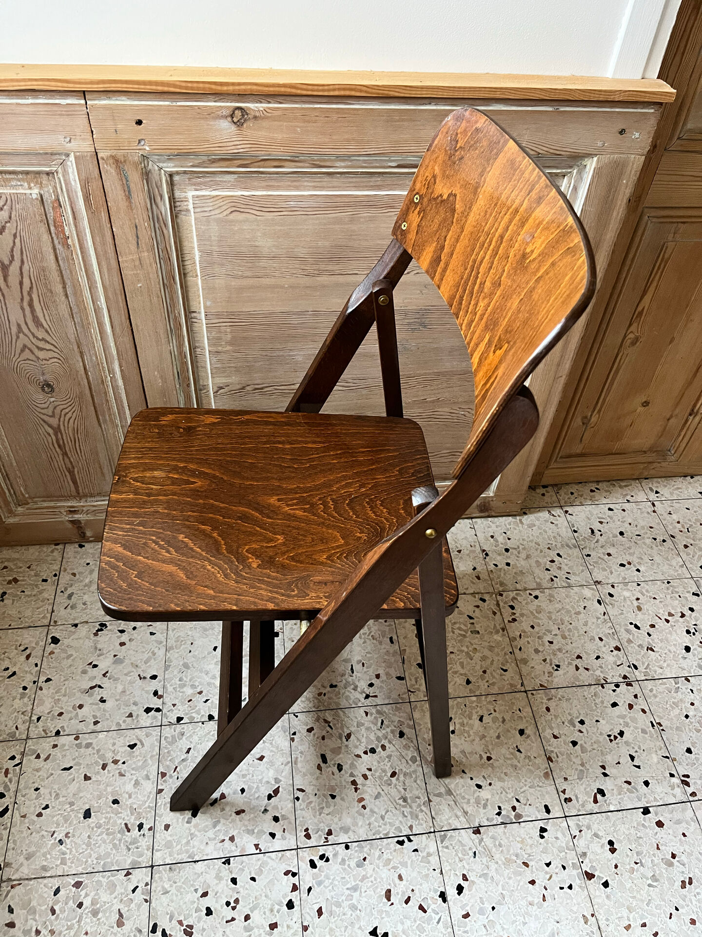 Baumann folding chair