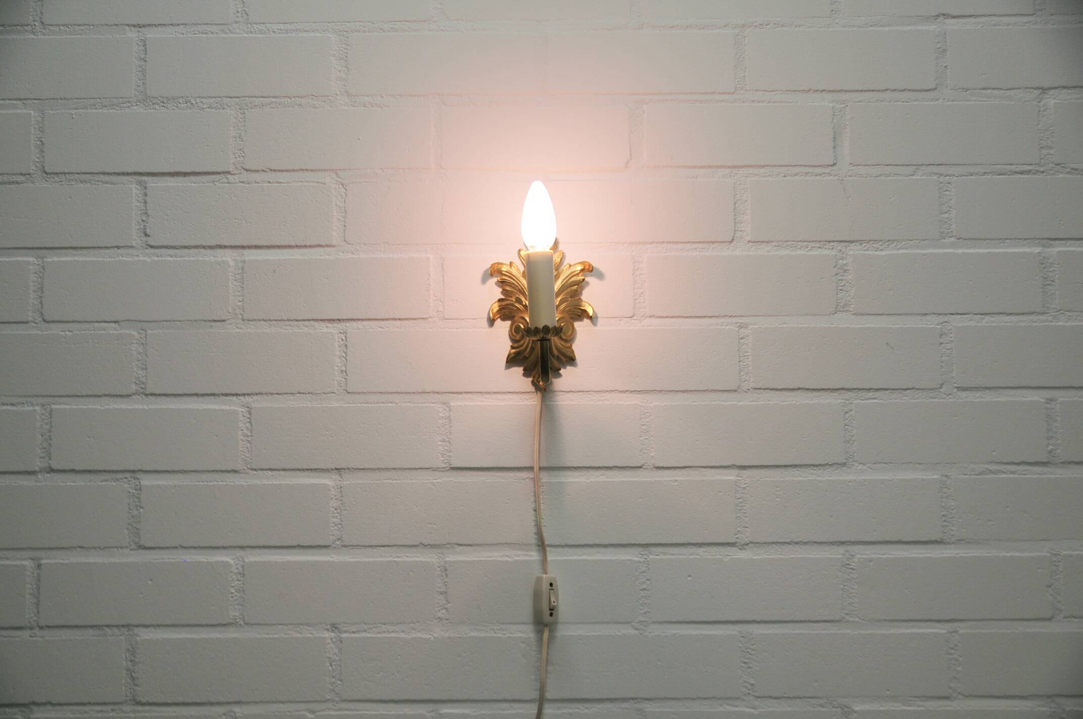 vintage bronze gold wall lamp leaf