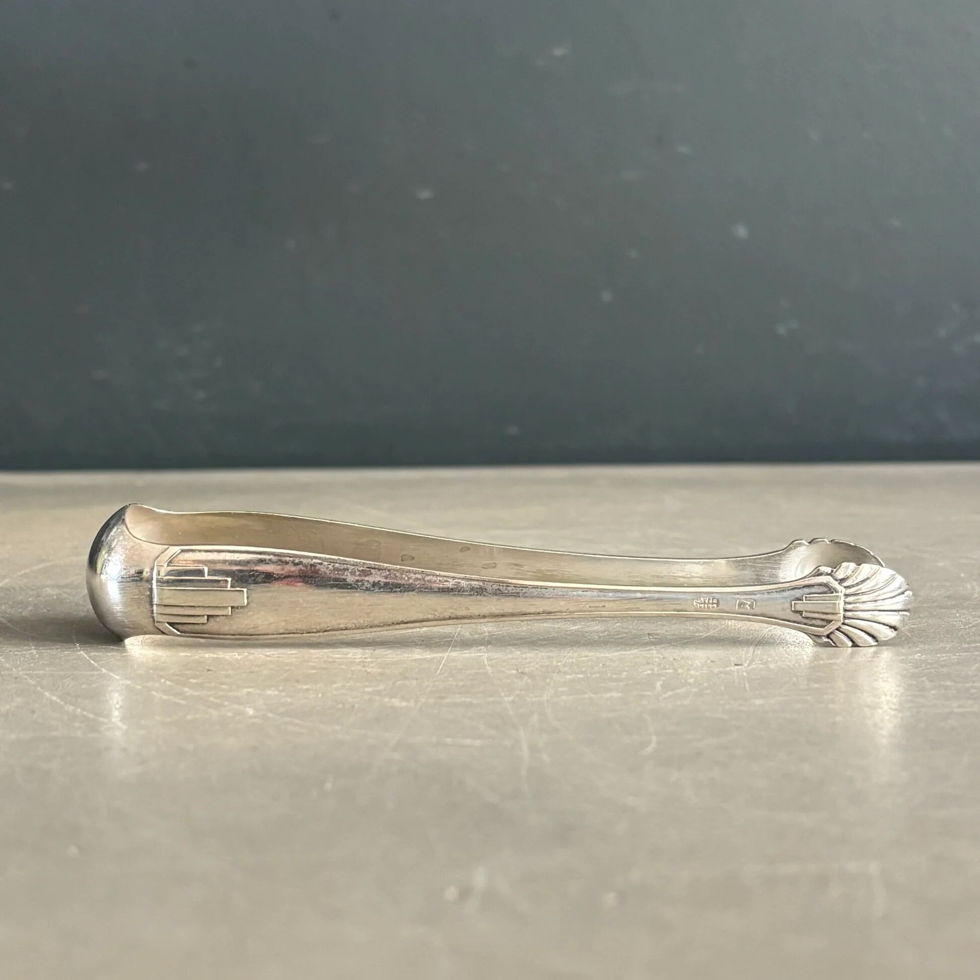 Silver-plated sugar tongs - 12.5 cm