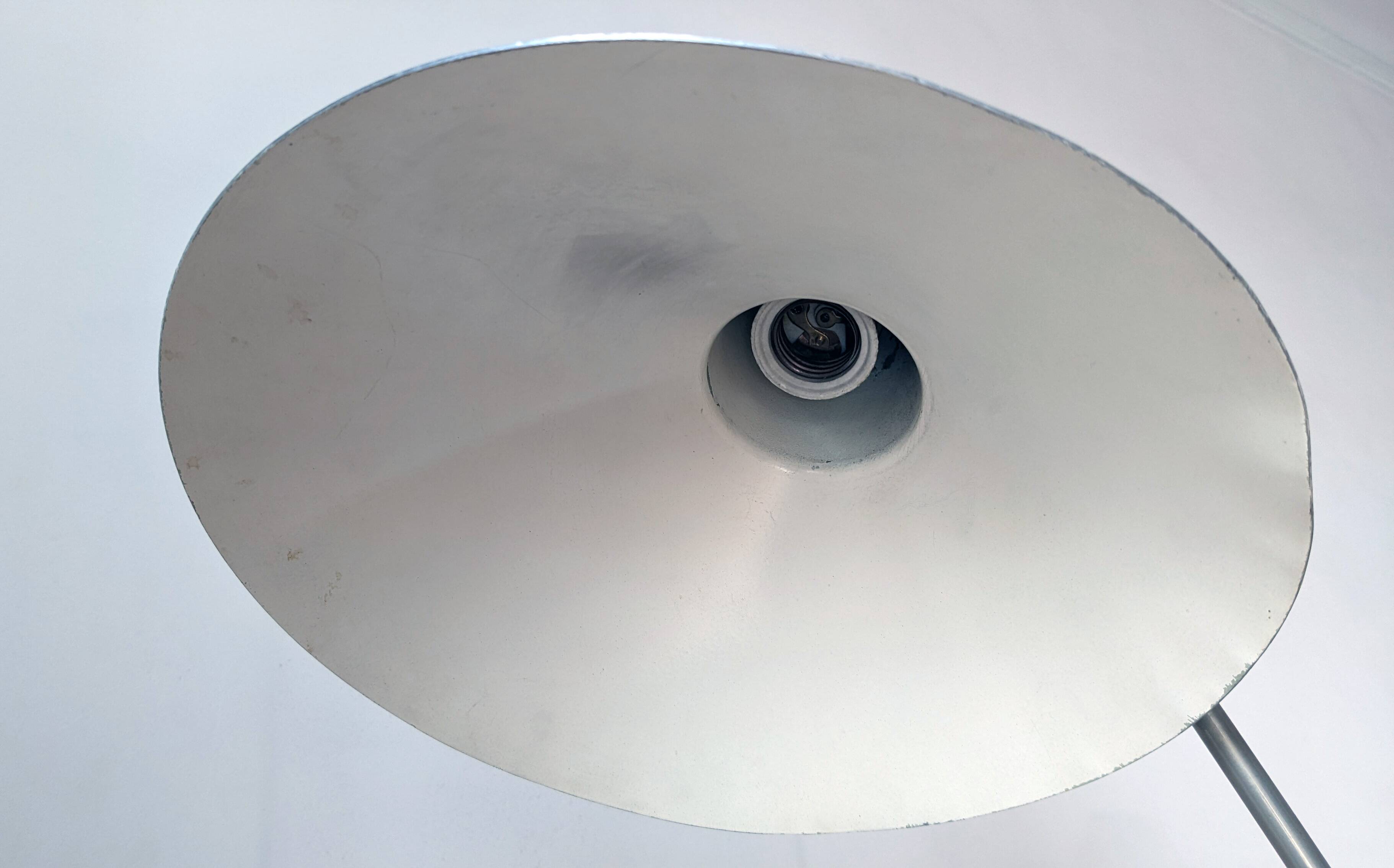 Lampadaire noir vintage