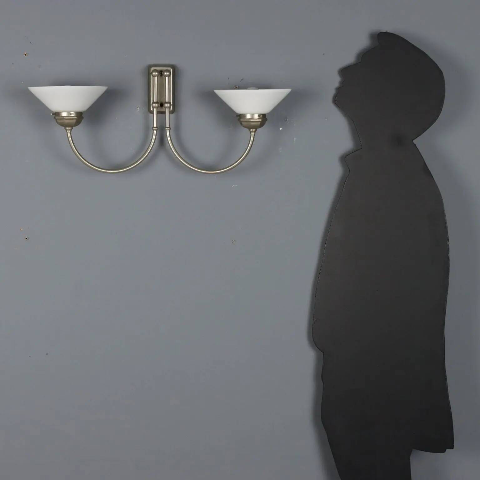 Vintage wall light in glass with double socket, Italian design from the 1960s.