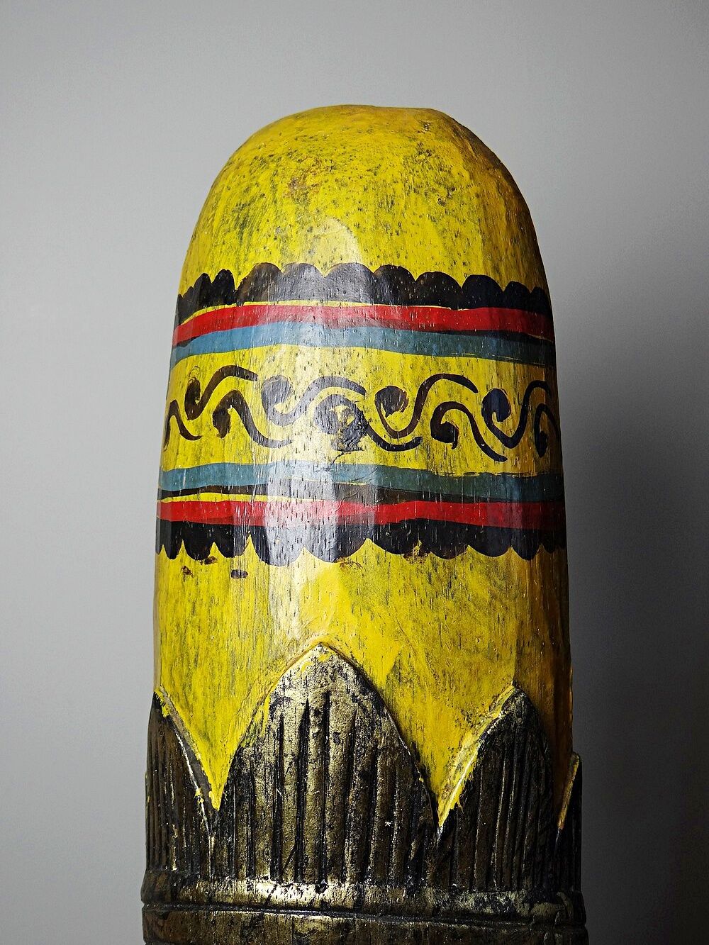 Large Balinese mask carved and hand-painted in wood, Indonesia, 1970s.