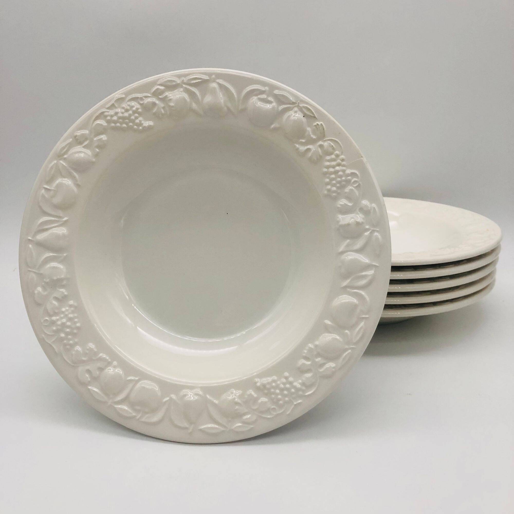 6 deep plates. Franco Giorgi by Quadrifoglio. Italy.