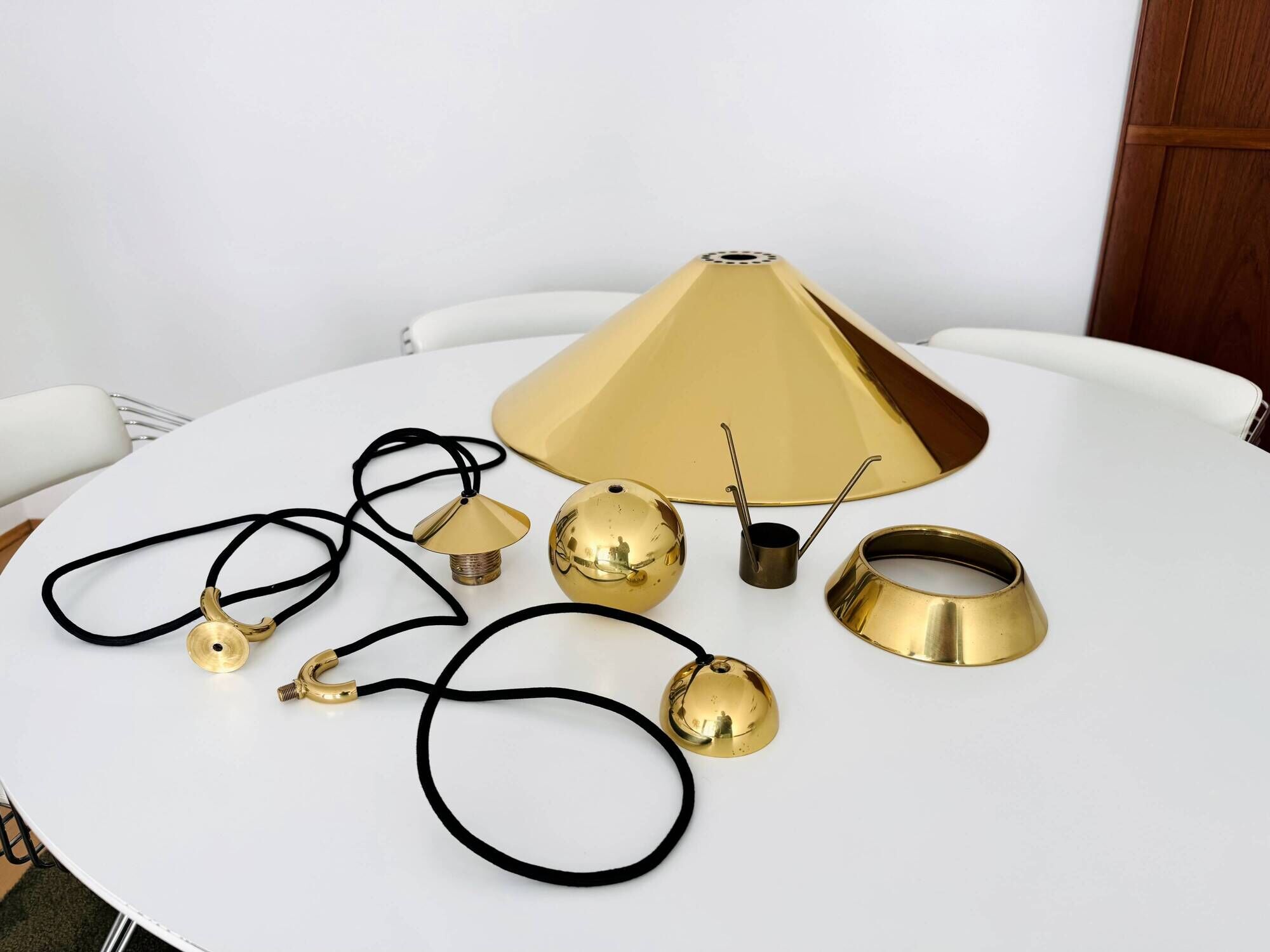 Adjustable Brass Keos Pendant Lamp with Counterweight by Florian Schulz