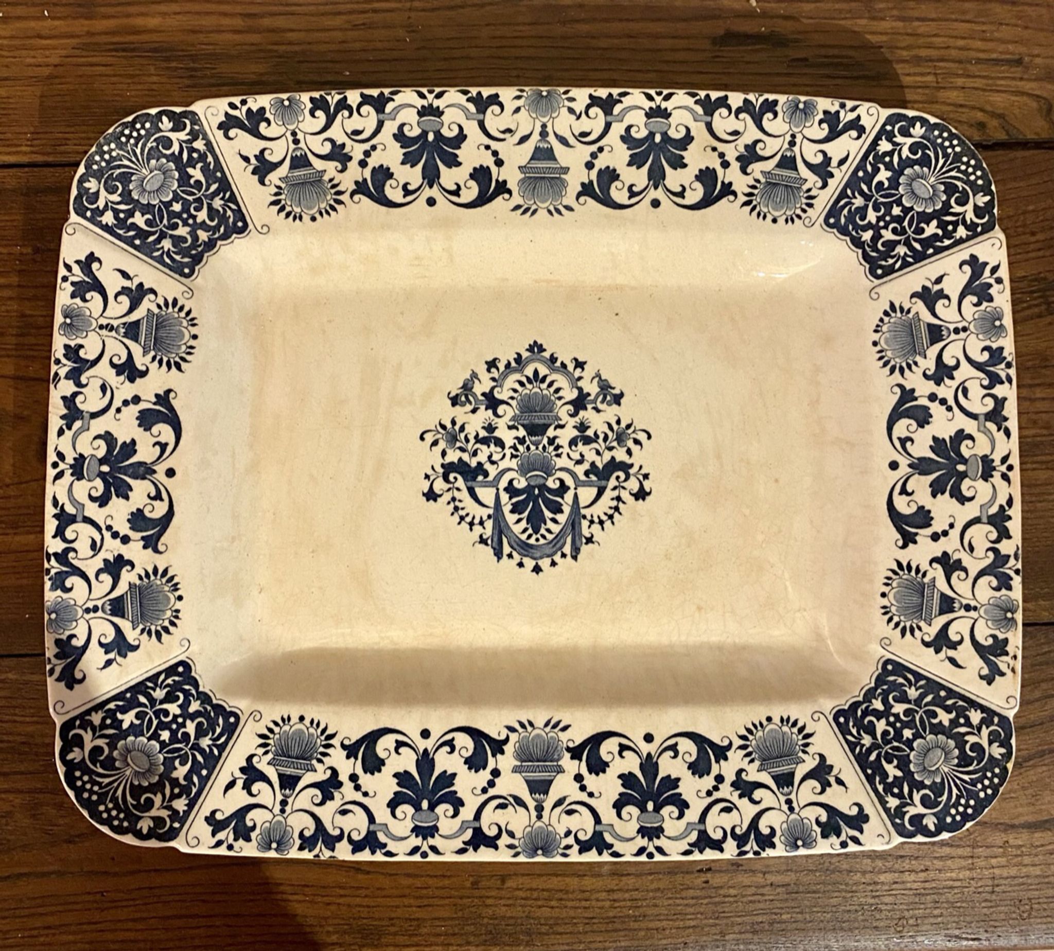 Plat rectangulaire,Manufacture de Gien, modèle Carré Bleu