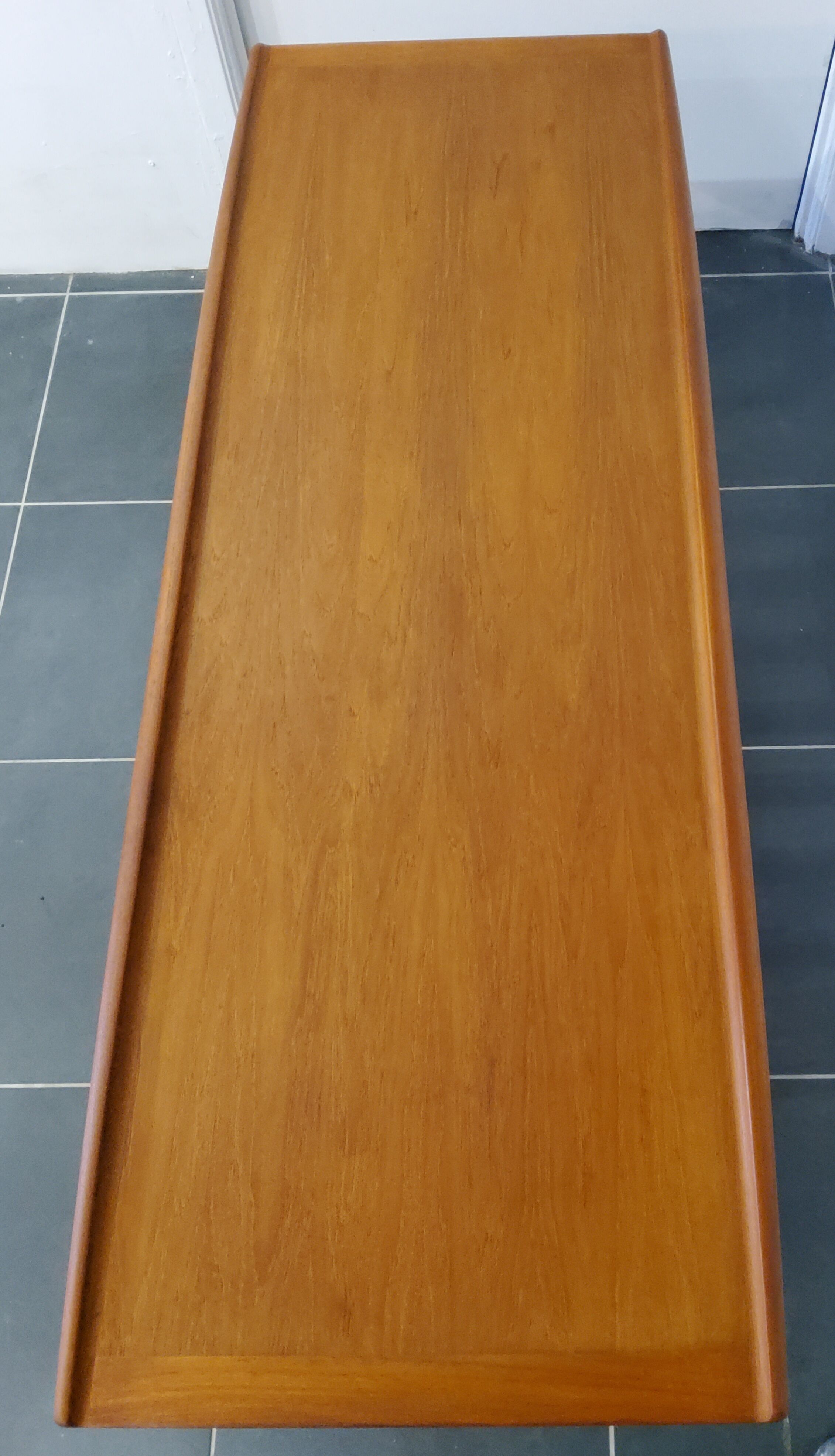 Grete Jalk design coffee table for Glostrup Mobelfabrik Denmark