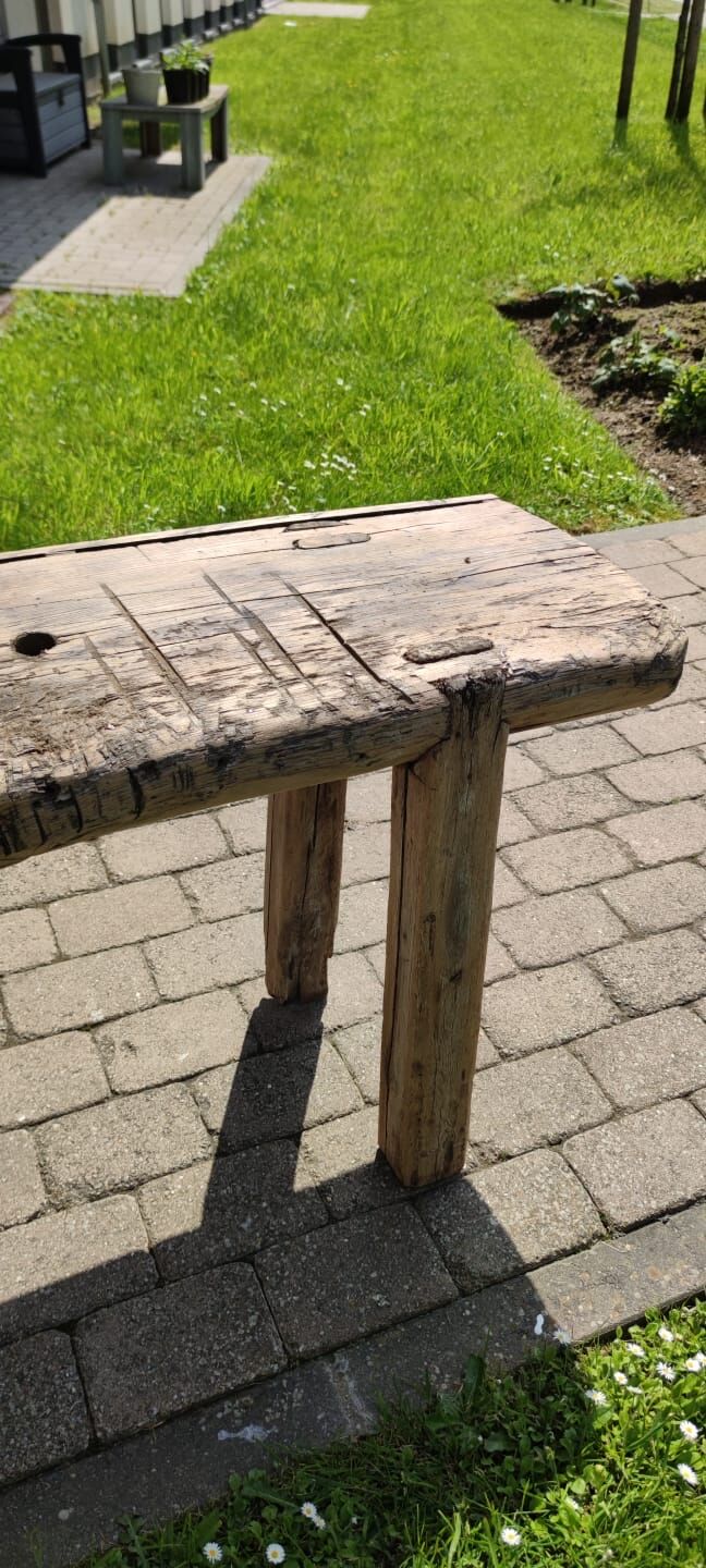 Carpenter's workbench