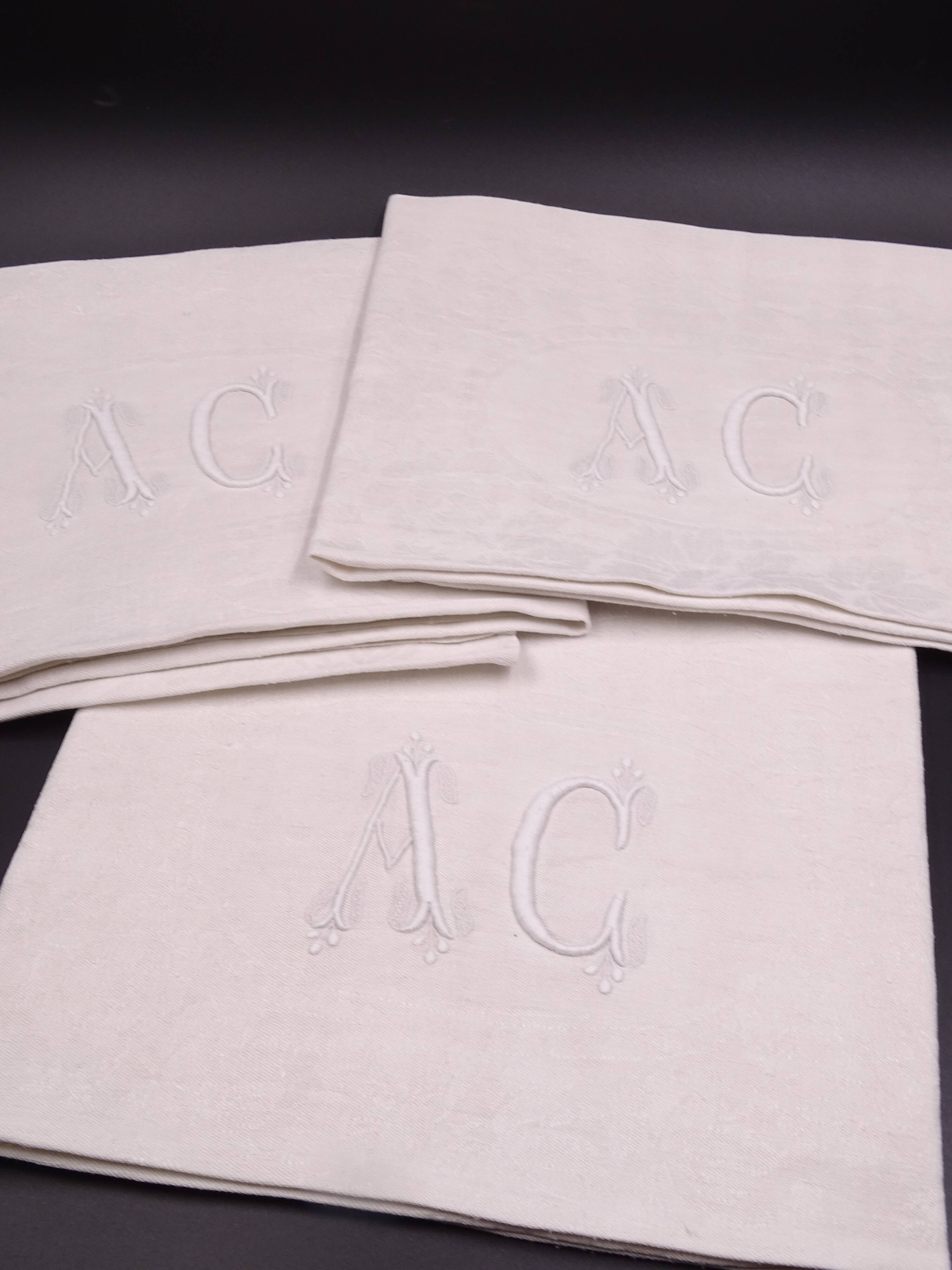 Set of 17 old damasked towels and monogram ac