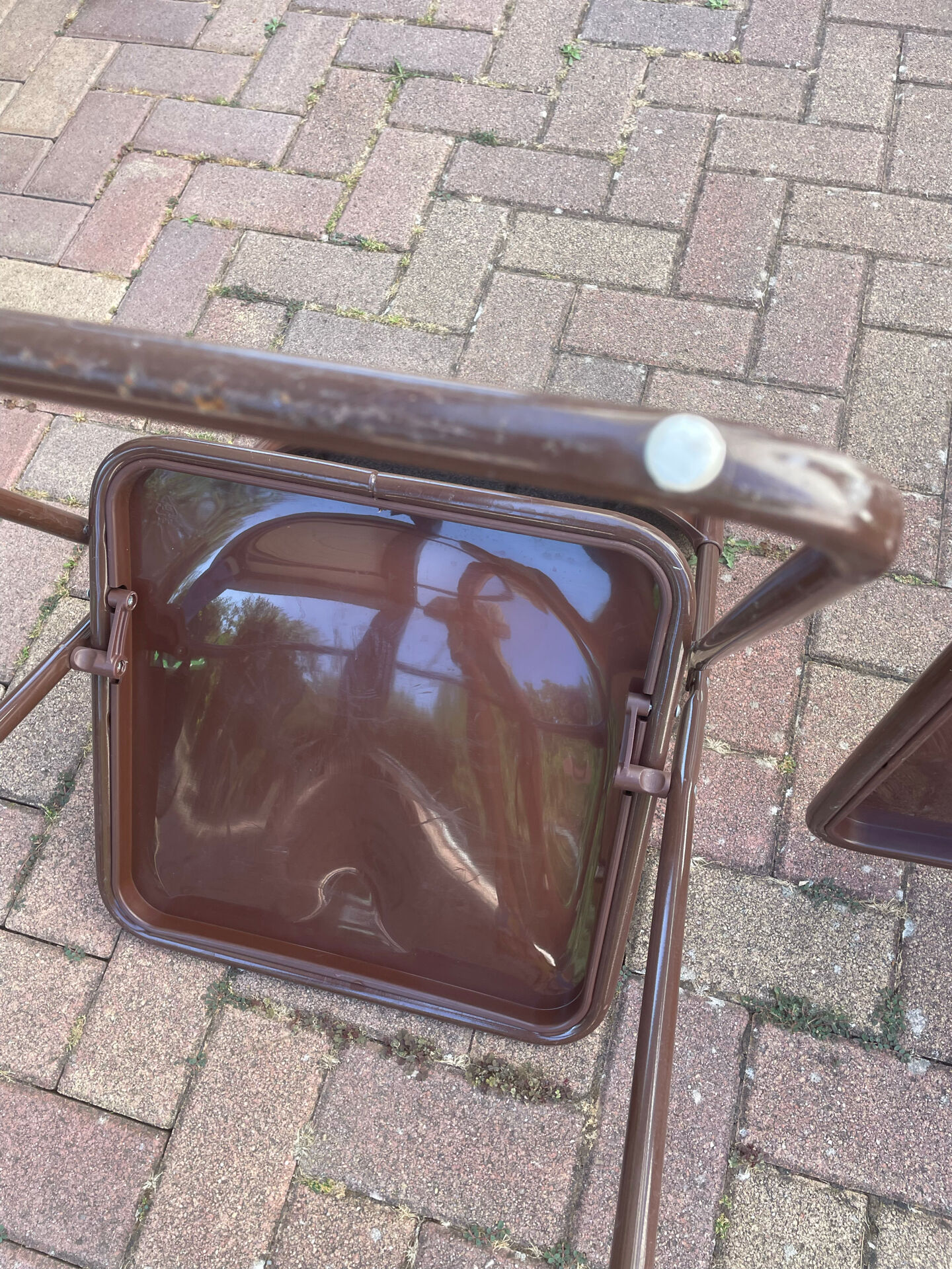 2 designer chairs from the 70s, Italy