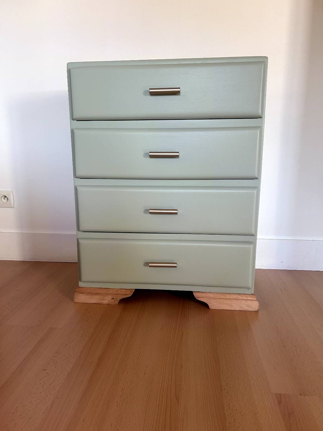Commode vintage