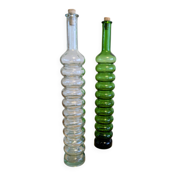 Paire de bouteilles vintage en verre soufflé annelé avec bouchons en liège