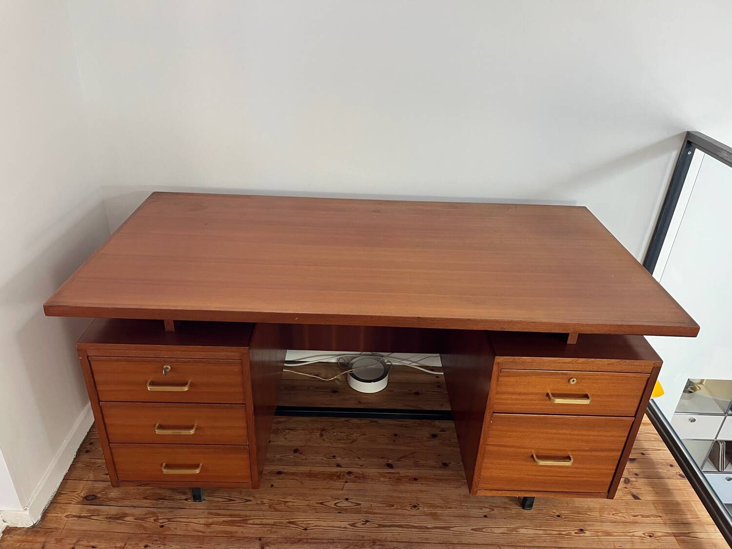 Large oak desk with double pedestal - 1950