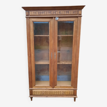 Walnut display case 1900