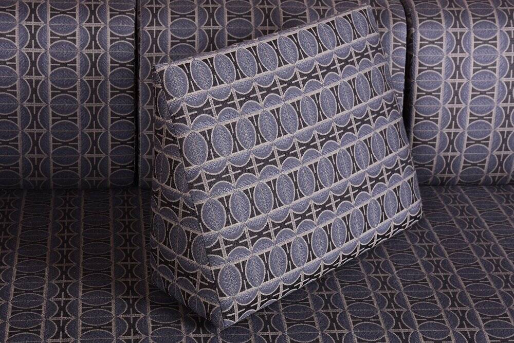 Bauhaus Sofa in Chrome and Fabric from Robert Slezak, Czech, 1930s