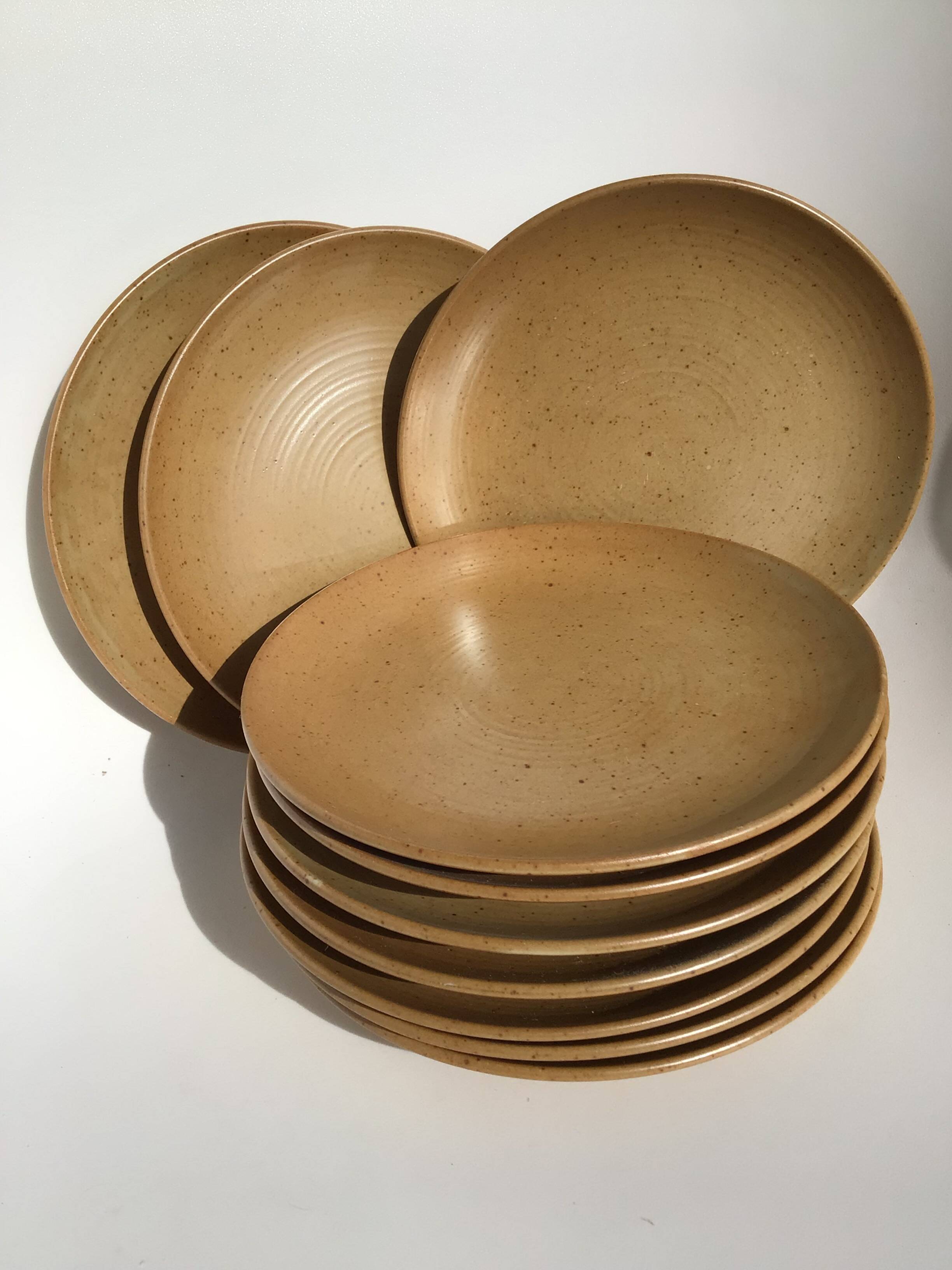 10 Village speckled blond stoneware dessert plates