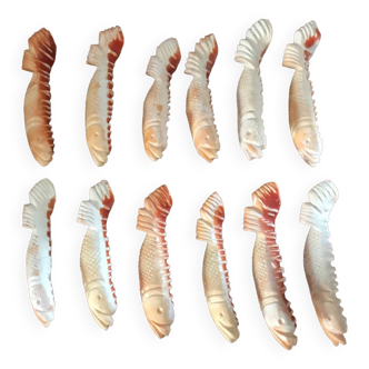 Series of 12 shell knife holders