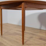 Mid-Century Teak Danish Round Dining Table, 1970s