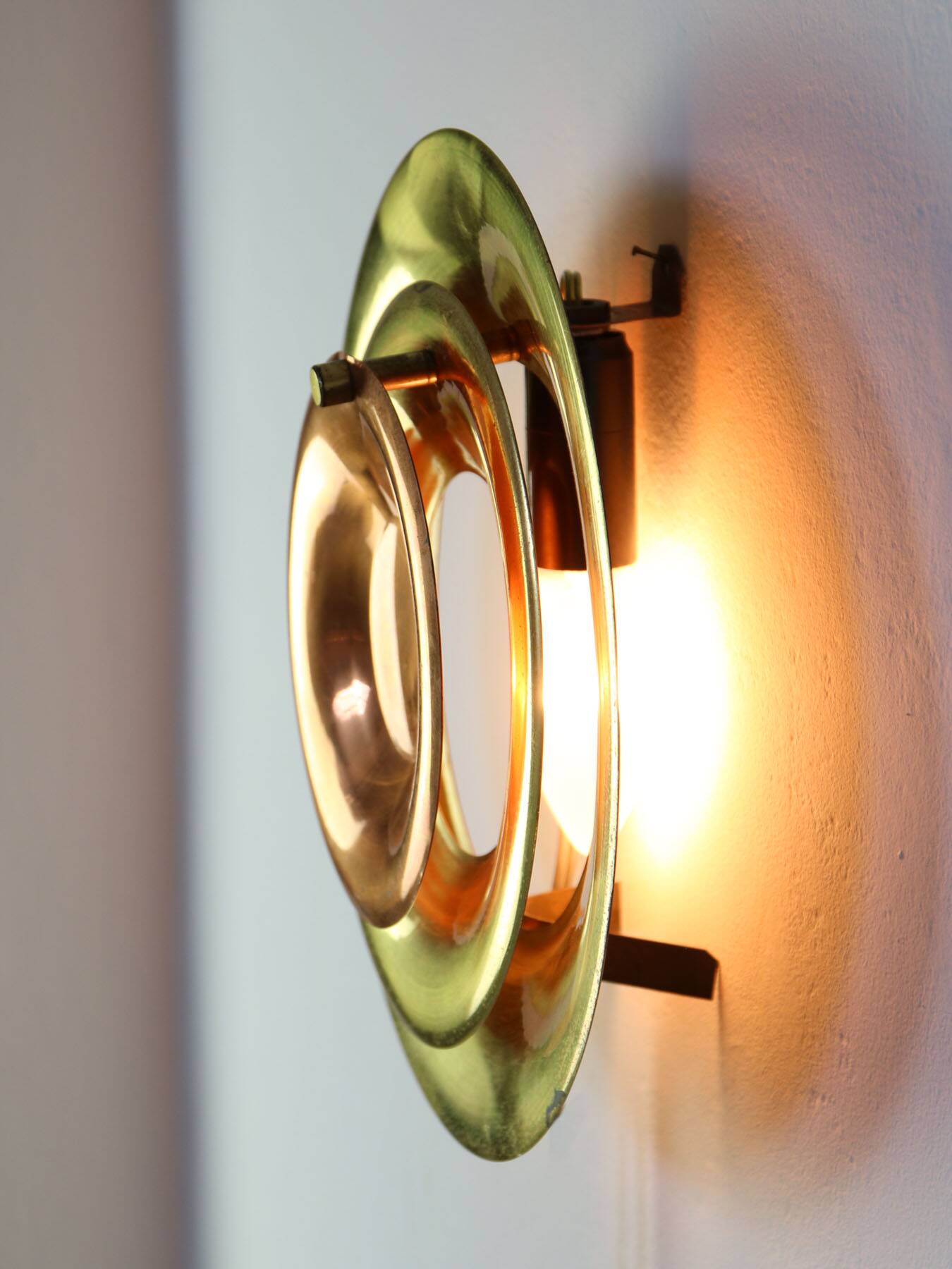 Mid-Century Cascading Wall Lamp in Brass and Copper, 1950s