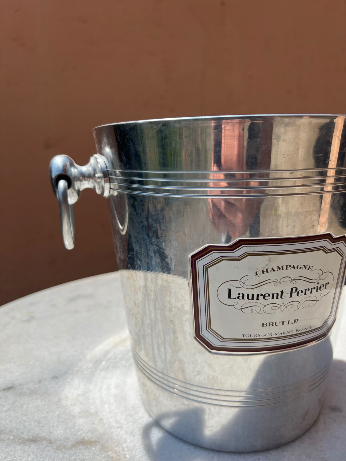 Champagne bucket