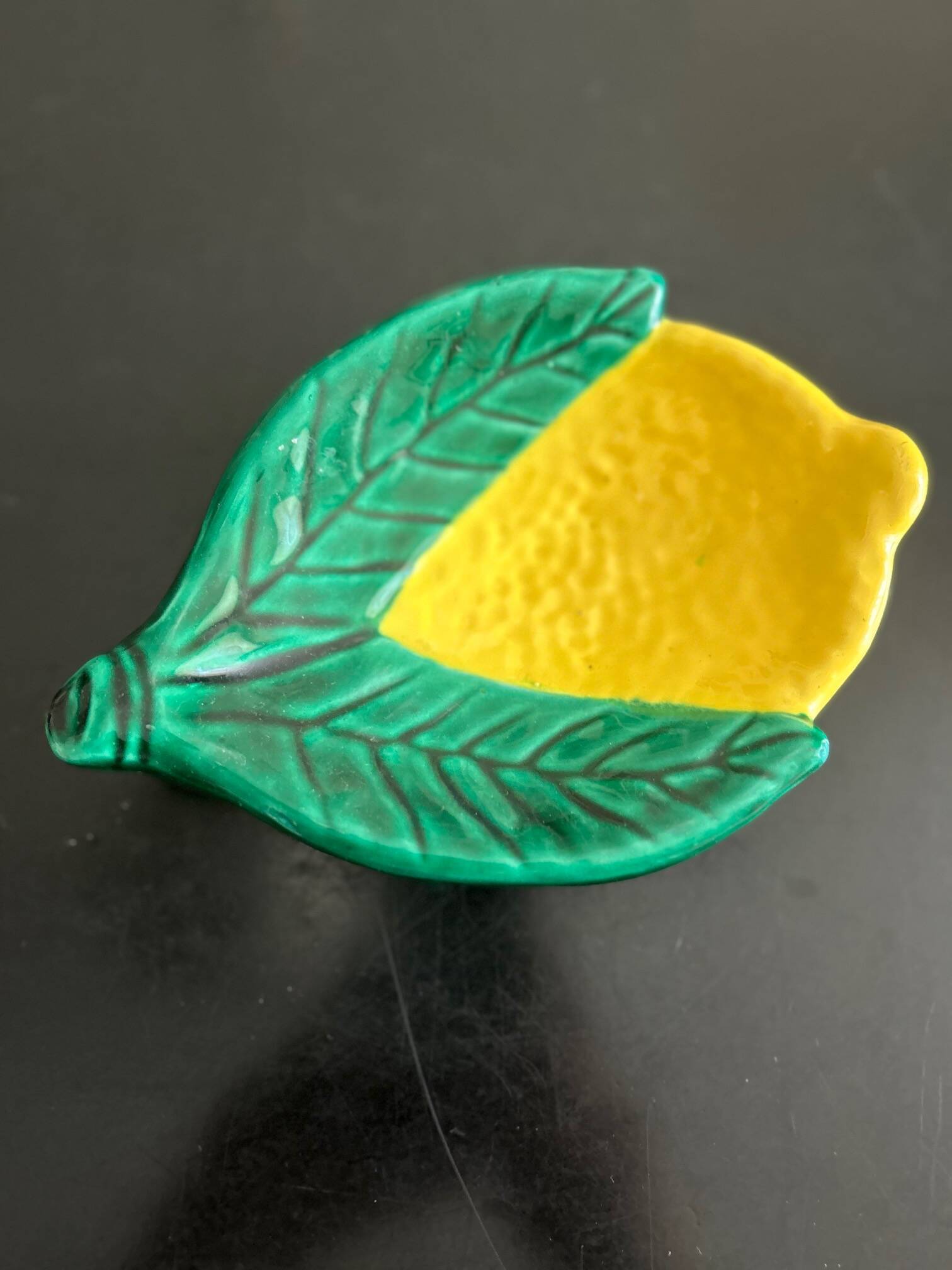 large lemon pocket emptier