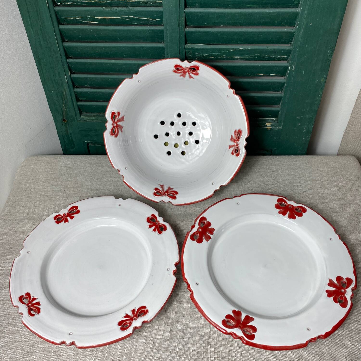 Fruit salad bowls and serving dishes