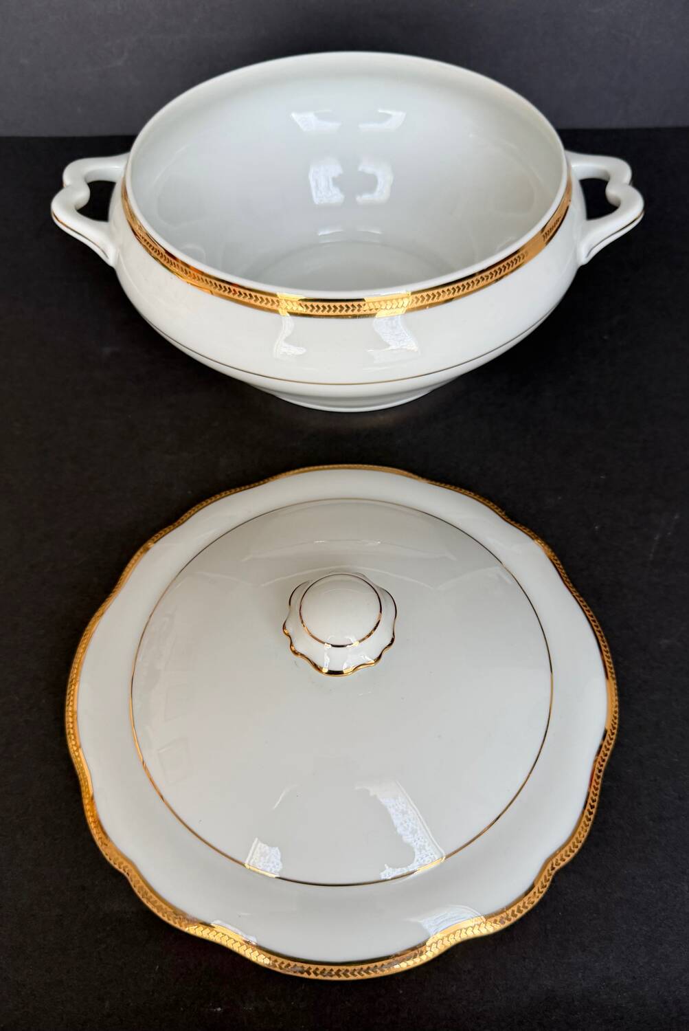 Fine white porcelain soup tureen from Limoges.