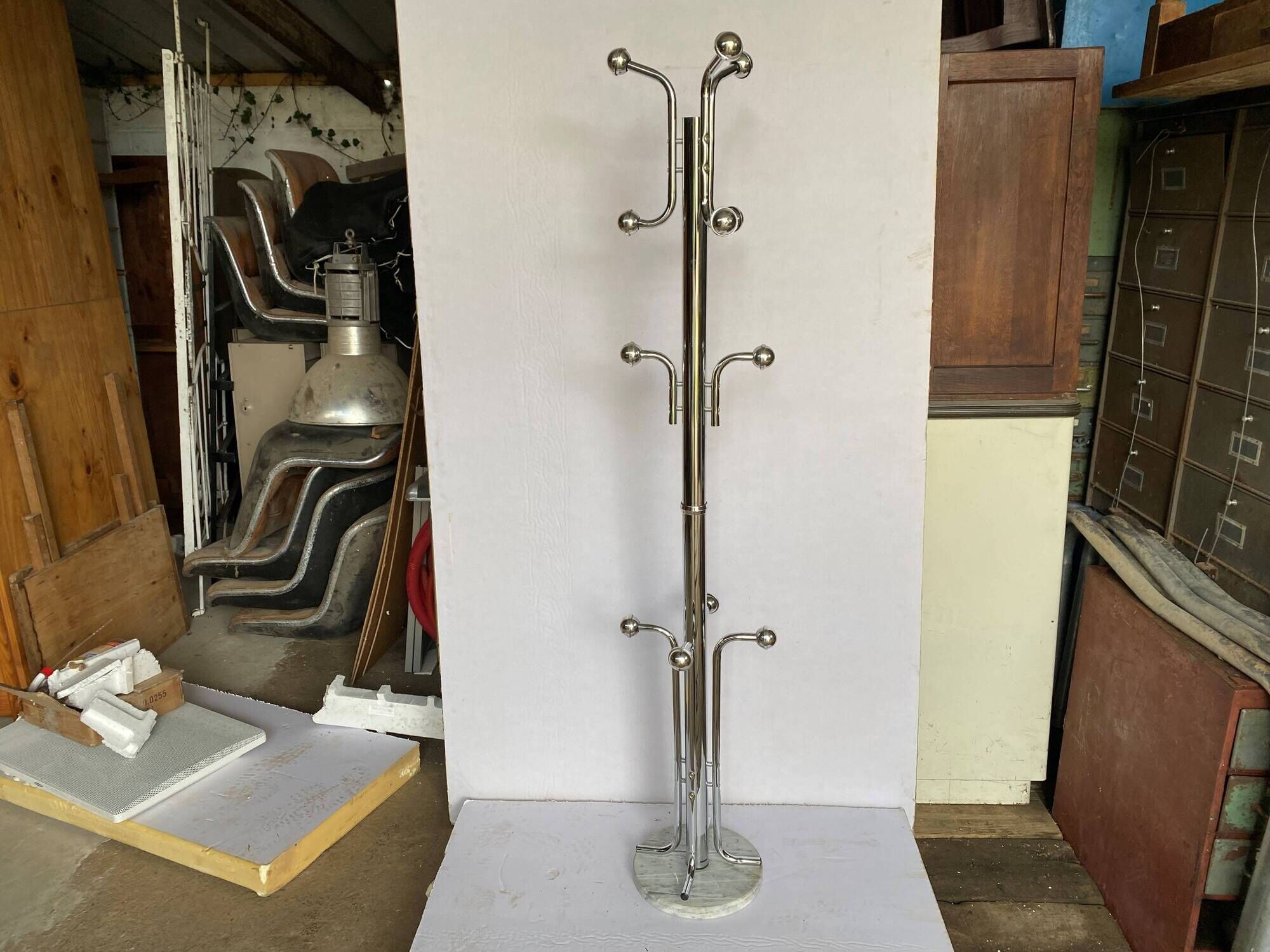 Chromed metal coat rack with vintage marble base, 1970