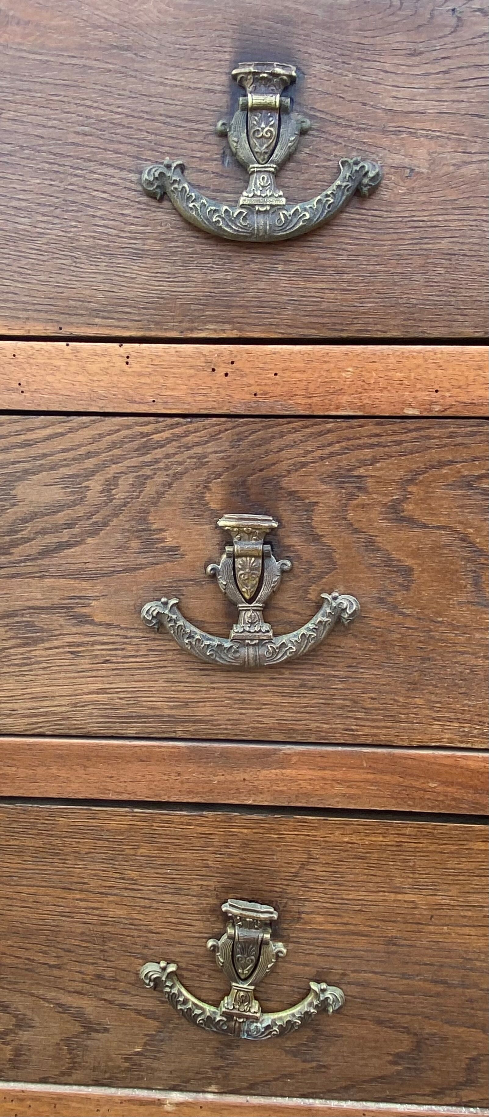 Furniture bahut three old body