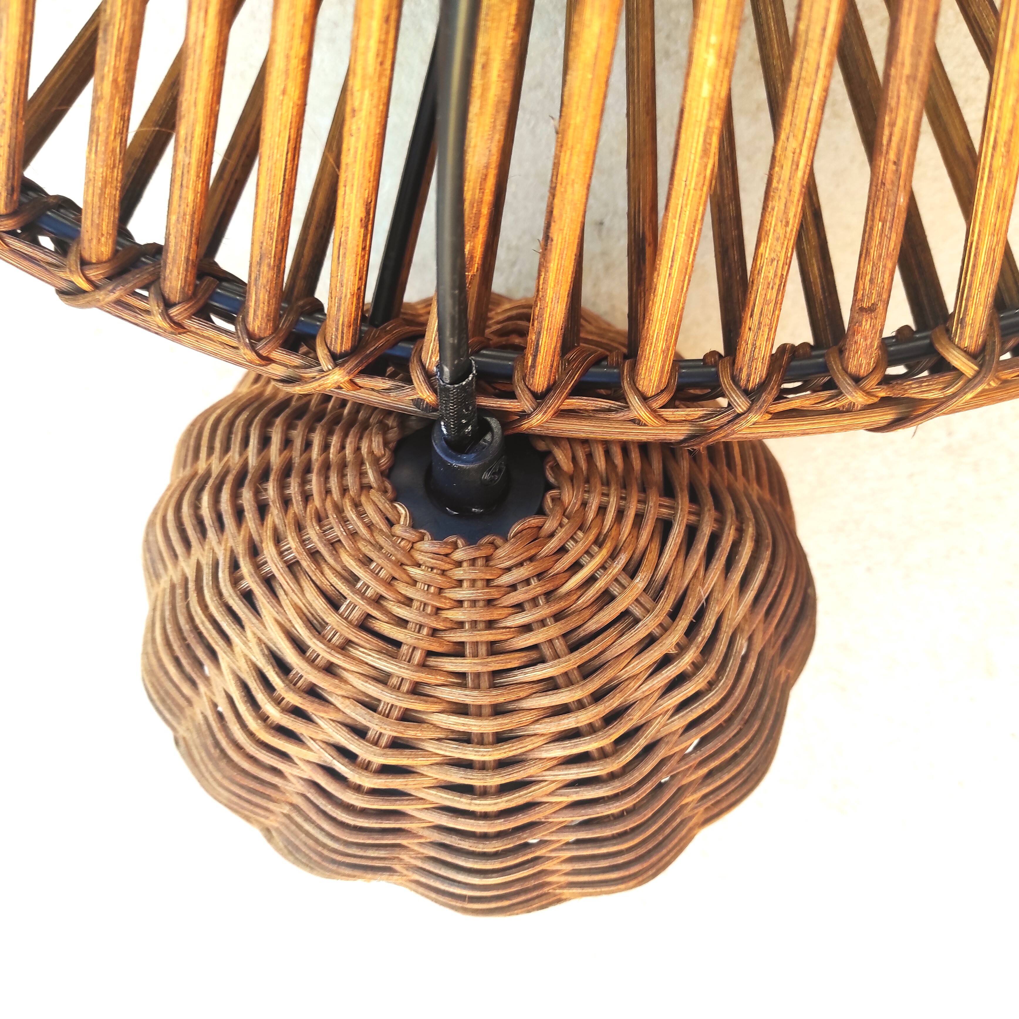 Vintage rattan pendant light with a diameter of 45cm