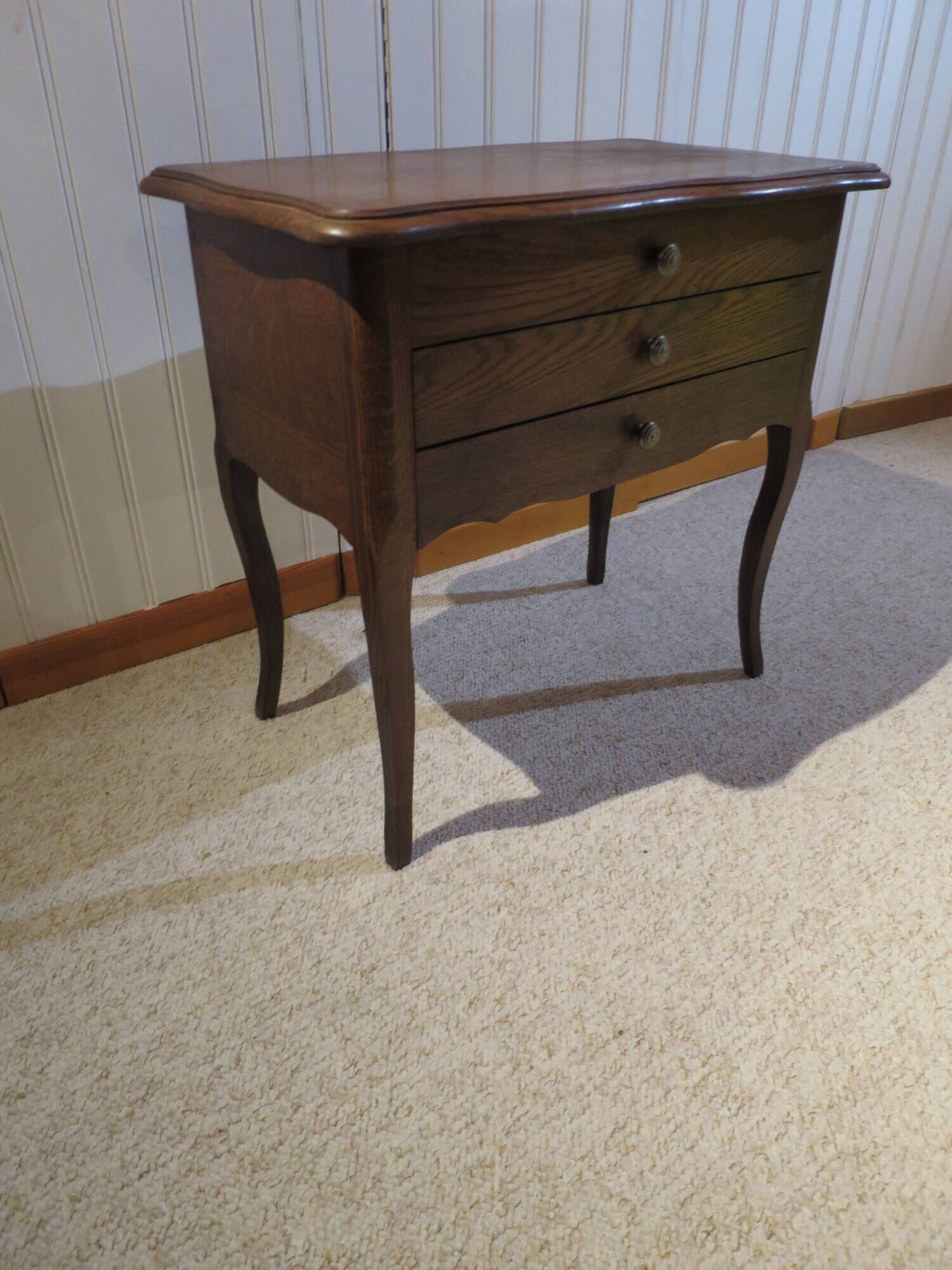 Vintage - Charming work table - Small chest of drawers/dressing table - Louis XV style - Cabriole legs - 2 drawers