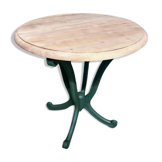 Round side table