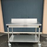 Desserte en inox alimentaire