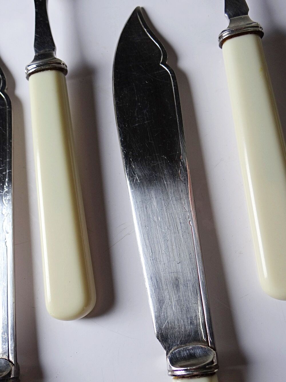 Rodgers Sheffield silver-plated fish service with ivorine vintage.