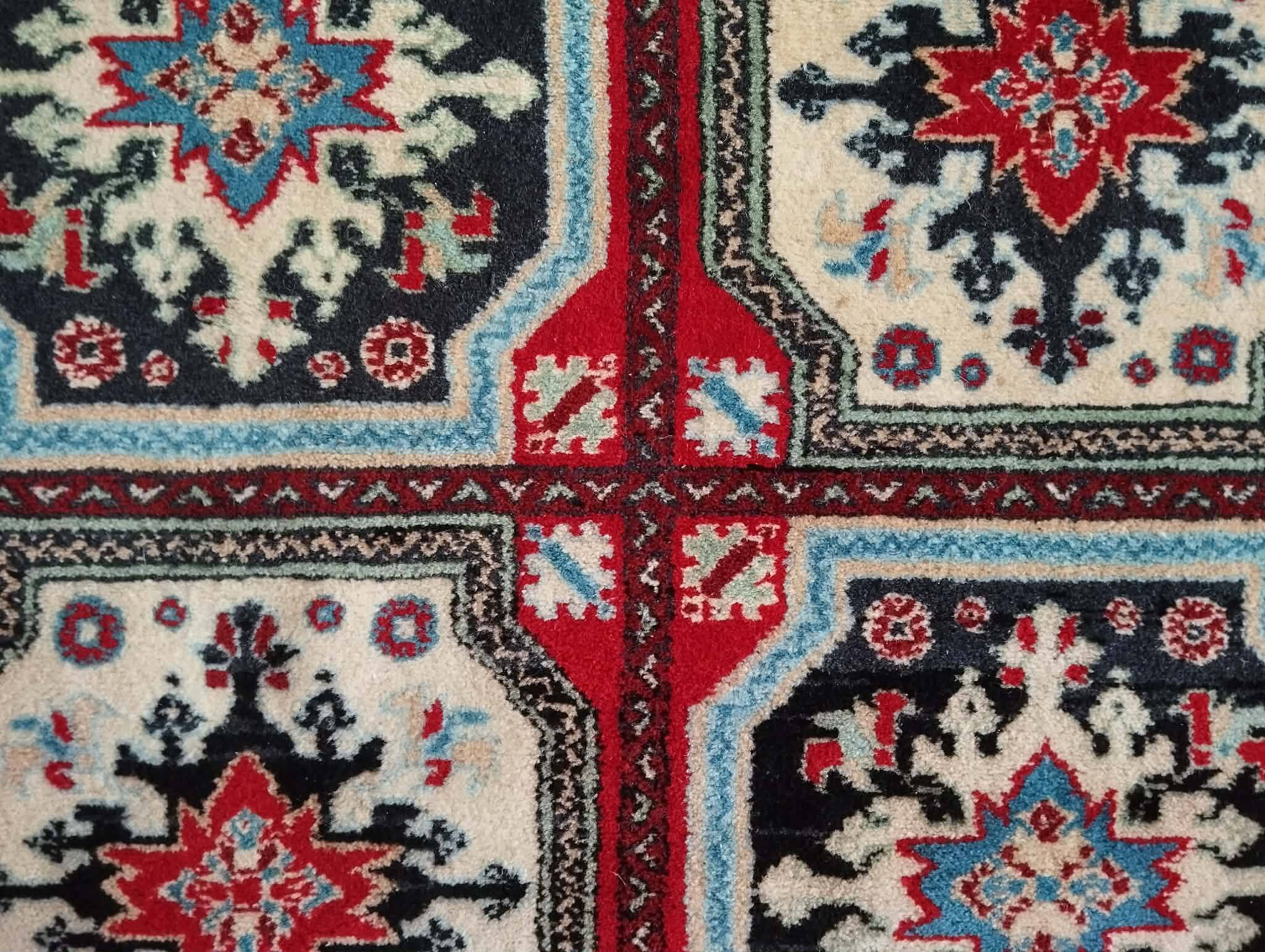 Handmade Berber Carpet Fes 207x124cm