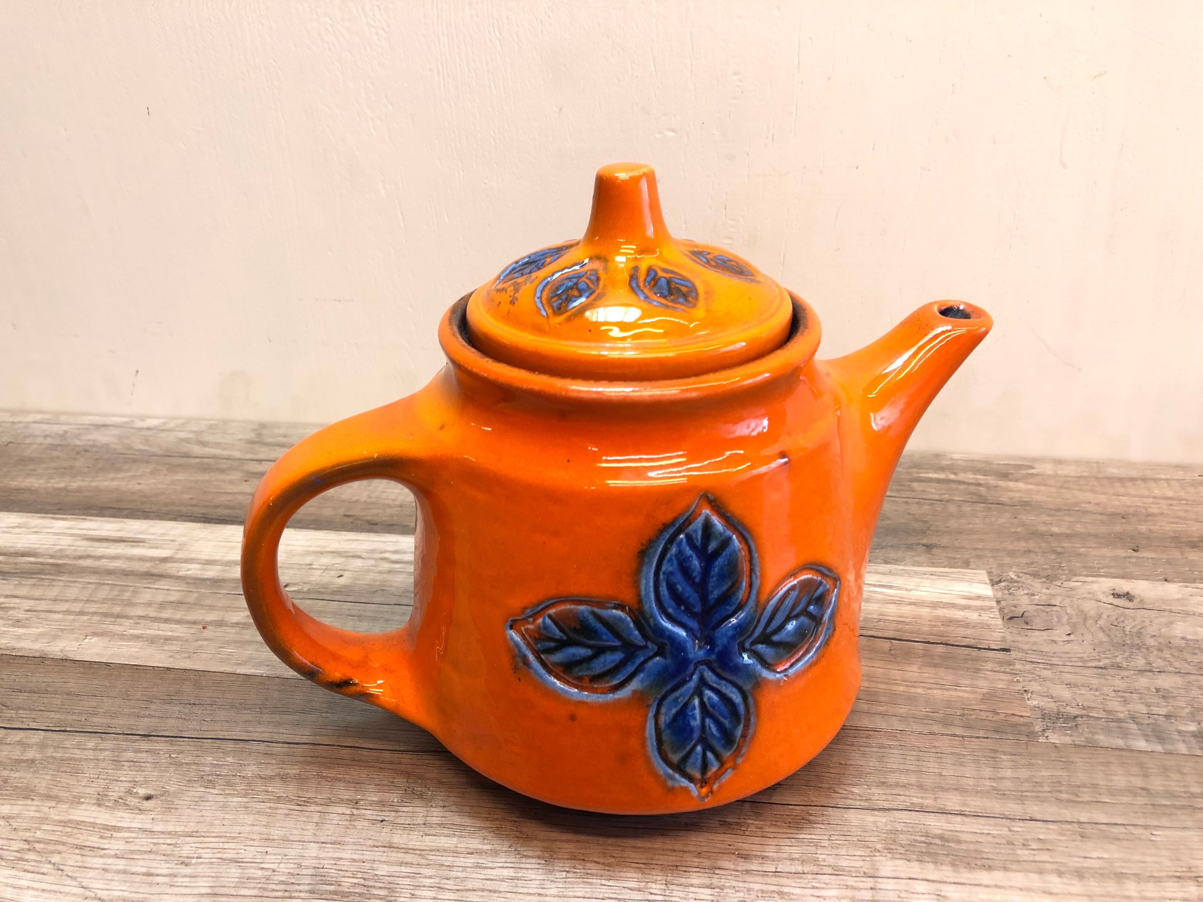 Carstens-Tunnieshoft west germany vintage 70 orange teapot