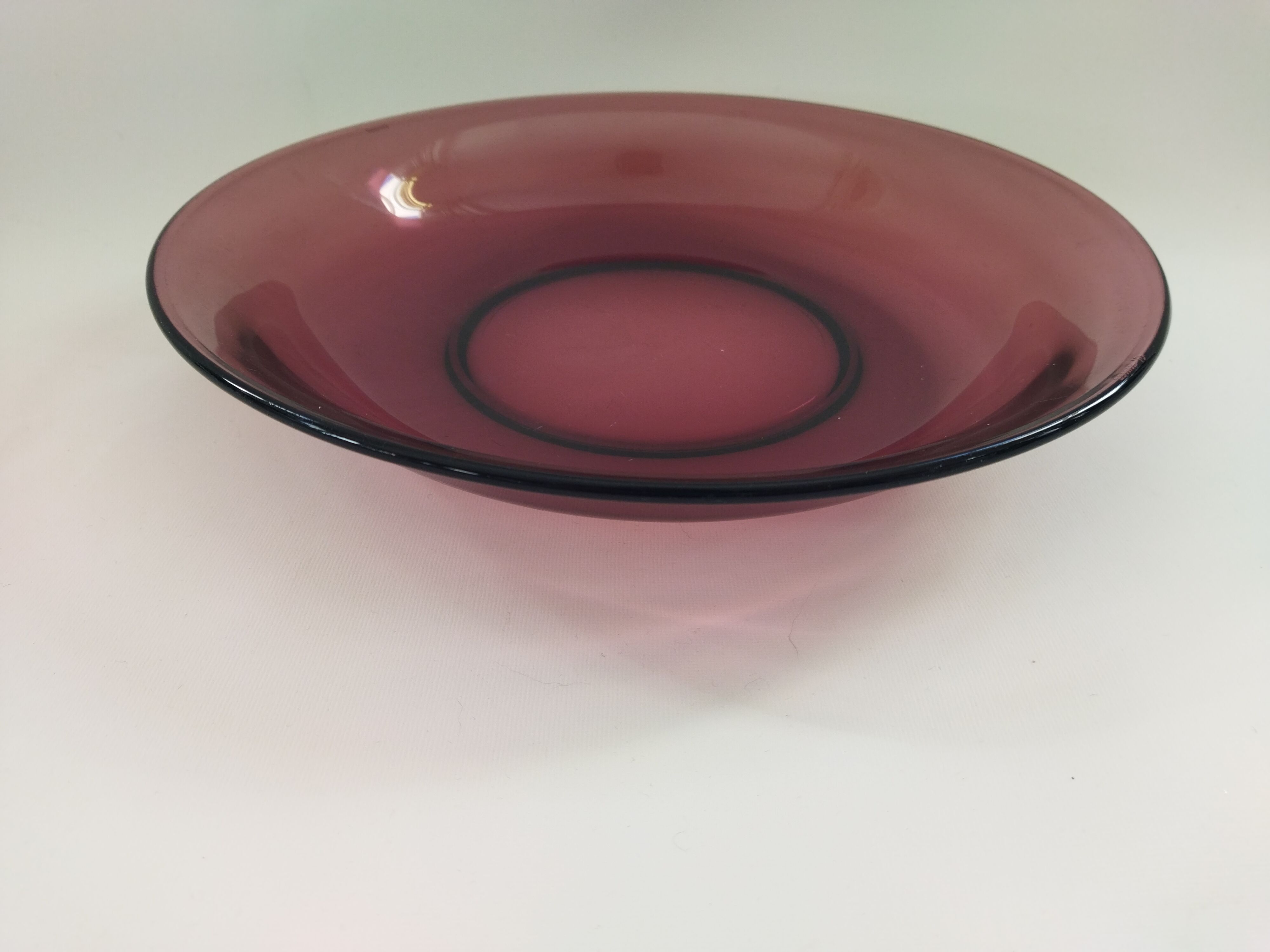 Amethyst Vereco hollow dish