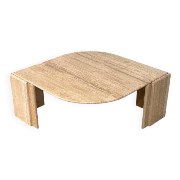 Table basse sculpturale en travertin italien en forme d'œil, années 1980
