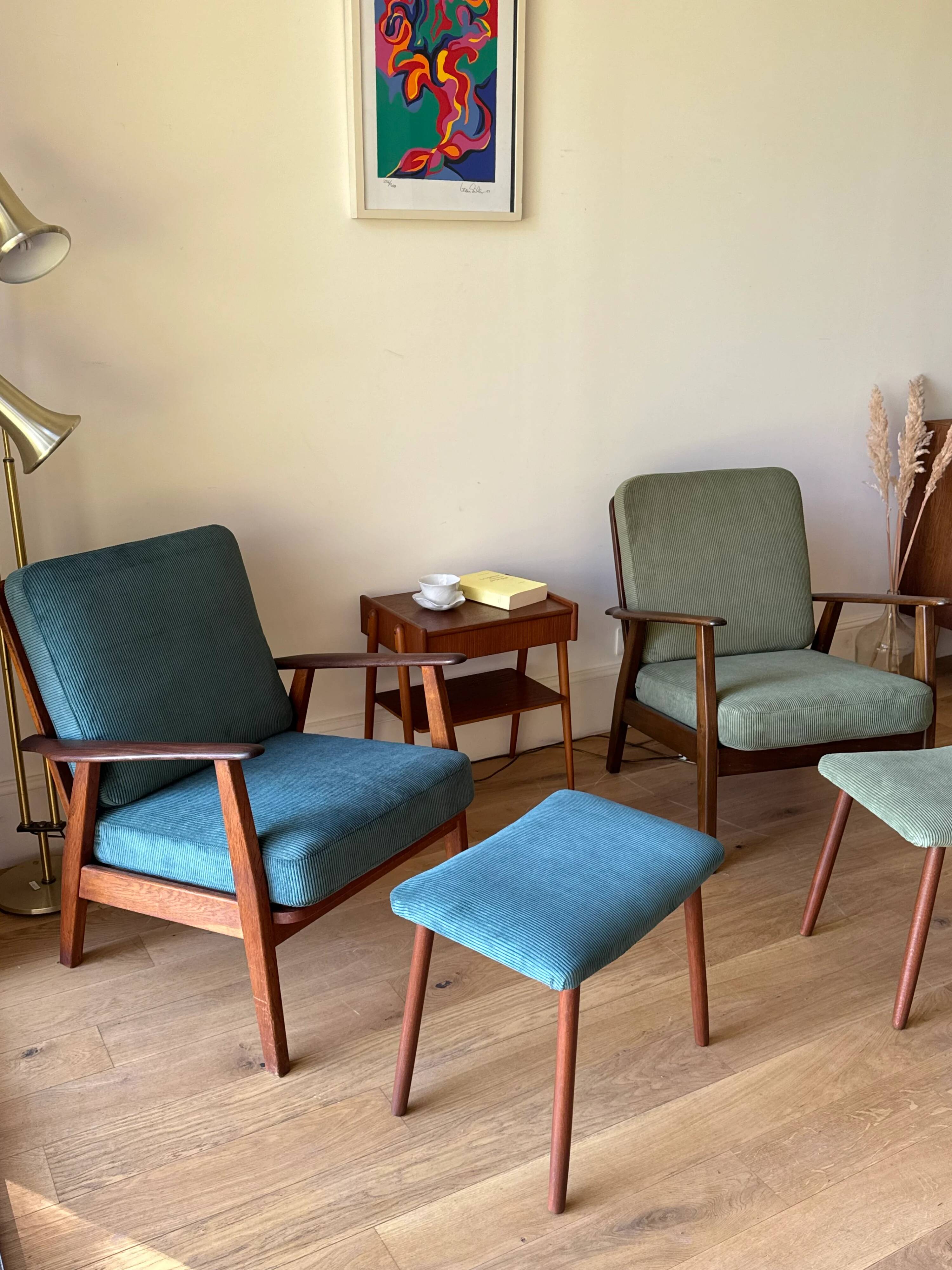 Vintage Scandinavian armchair in teak and green ribbed velvet – "Alrik"