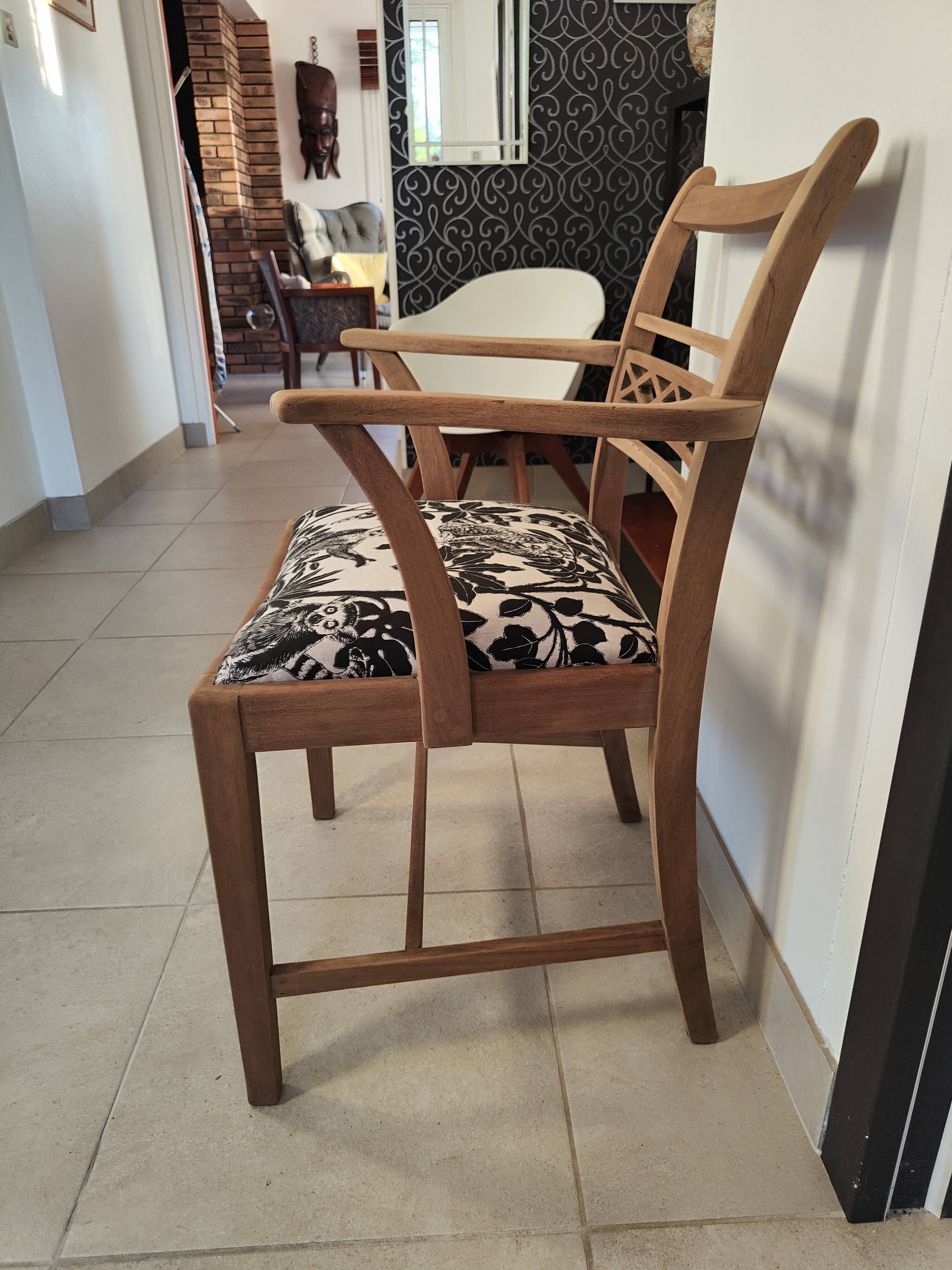 Vintage wooden armchair – Jungle chic fabric seat