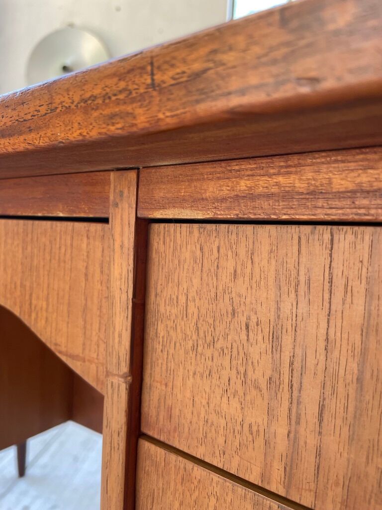 Scandinavian "boomerang" two-sided teak desk Midtjydsk Mobelfabrilk