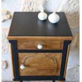 Bedside table