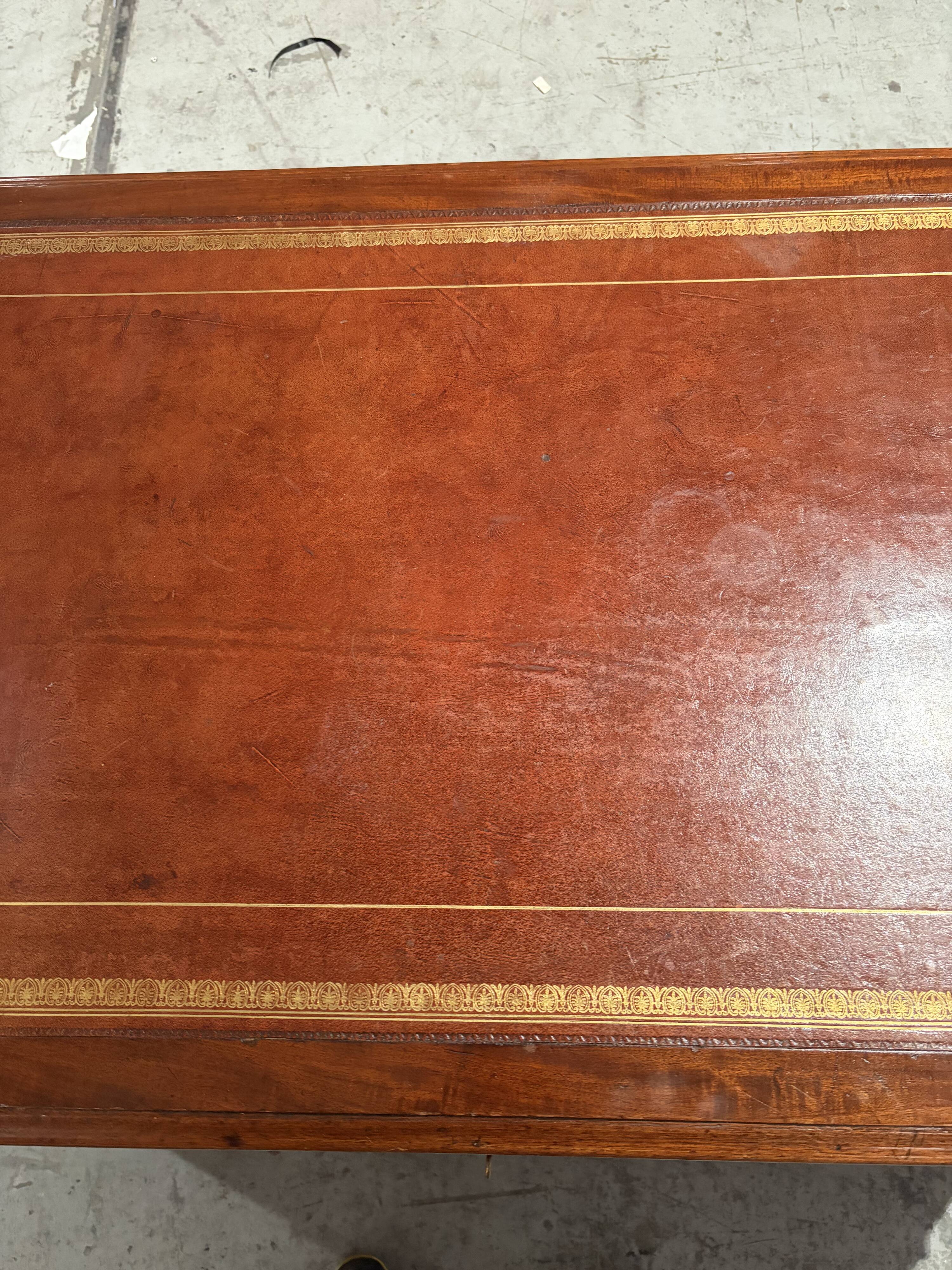 English desk 19th century