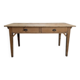 Farmhouse table