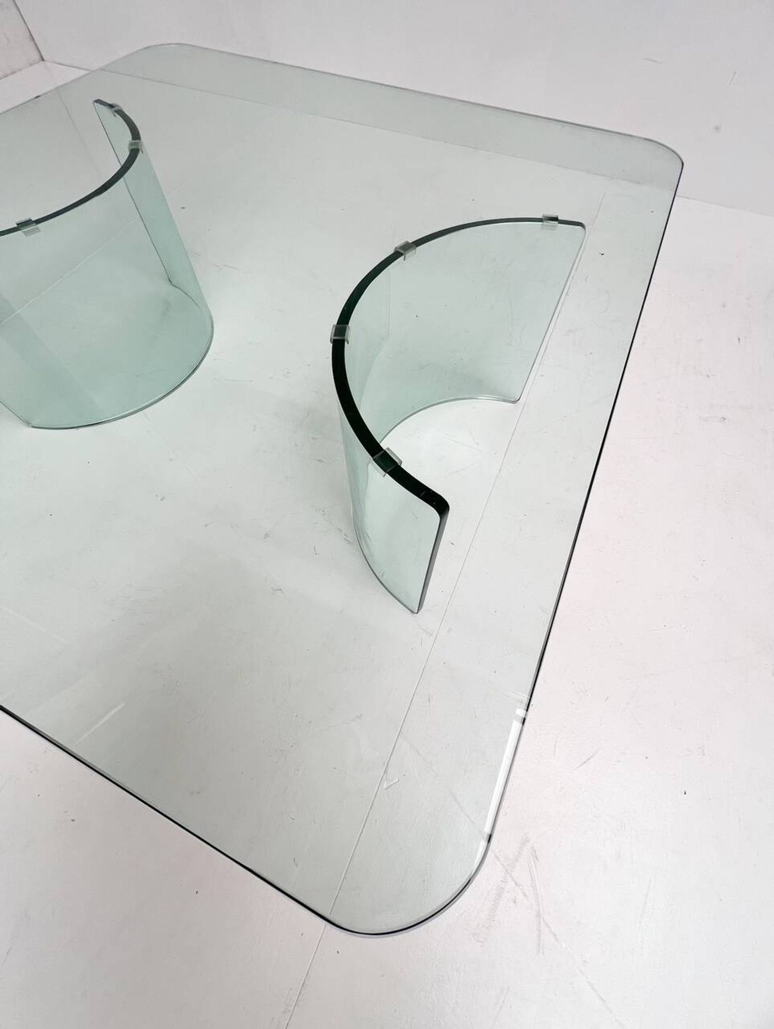 Modern Italian glass coffee table, 1970s