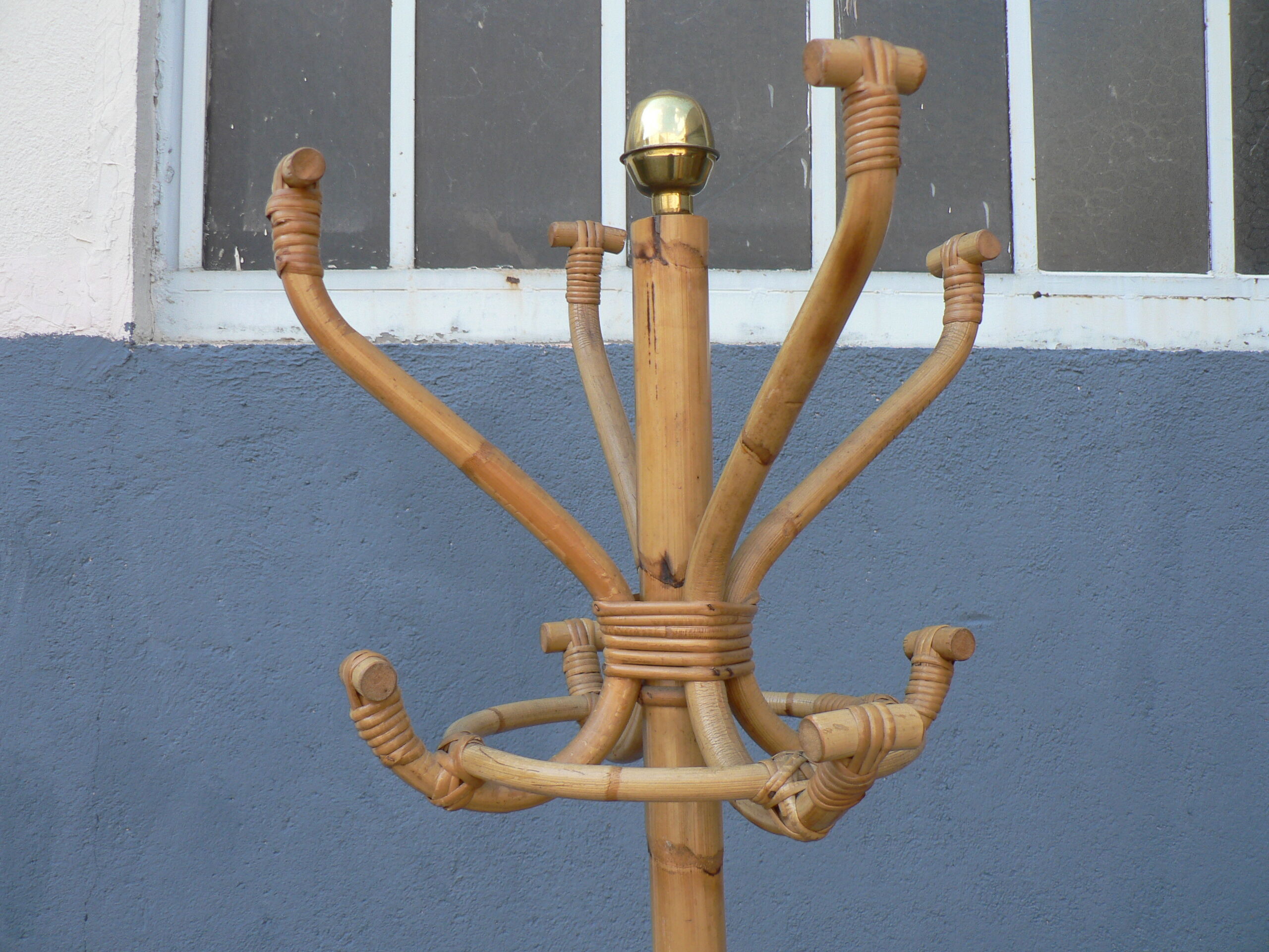 Parrot rattan vintage coat rack